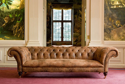 Диван честерфилд - Chilham  - Kingsgate Furniture ltd - из кожи / с подлокотниками / персонализированный