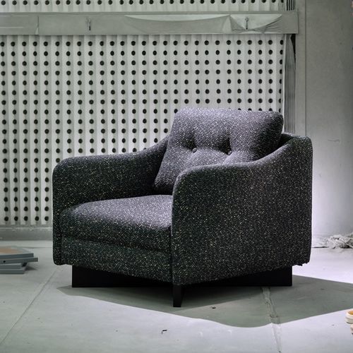 Современное низкое кресло - Gary - PH Collection - из ткани / из цельной древесины / серое