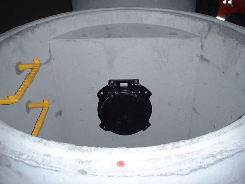 Смотровой колодец из предварительно подготовленного бетона - NON-RETURN FLAP VALVE CHAMBERS - CPM Group Ltd 