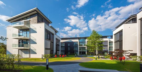 Сборное здание - MULTIFAMILY SAMPLE 1 - Huf Haus  - из дерева / металлический каркас / для многоквартирных домов