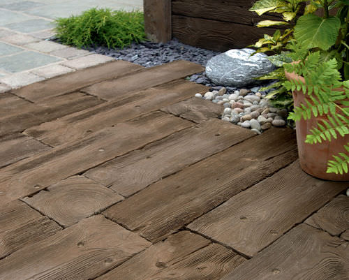 Плитка из дерева - WOODSTONE SLEEPERS - Marshalls plc  - из бетона / рельефная / для наружного применения