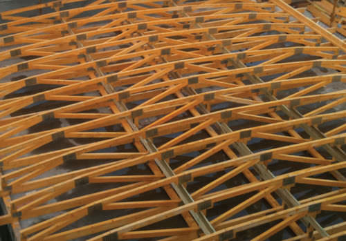 Стропильная ферма из дерева - Pasquill Roof Trusses Limited  - сборная