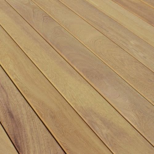 Террасная доска из лиственных пород дерева - IROKO  - Silva Timber Products 