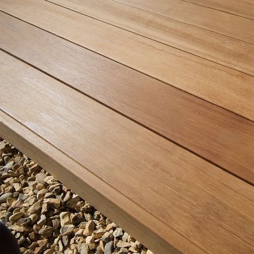 Террасная доска из лиственных пород дерева - YELLOW BALAU (BANGKIRAI)  - Silva Timber Products  - FSC-сертифицированное