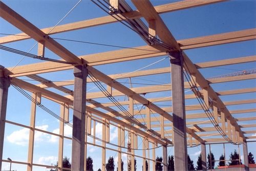 Балка из дерева - TRUSSED BEAMS - Wiehag - прямоугольного сечения / решетка