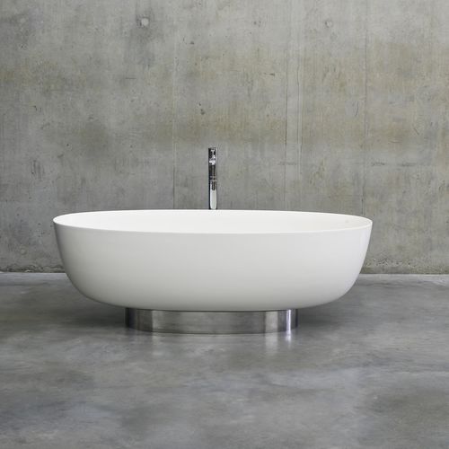 Овальная ванна - PURO WITH PLINTH - Clearwater Baths - отдельностоящая / из композита / из нержавеющей стали