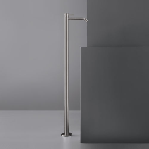 Однорычажный смеситель для раковины - MIL20 - CEADESIGN - напольный / из нержавеющей стали / для ванной комнаты