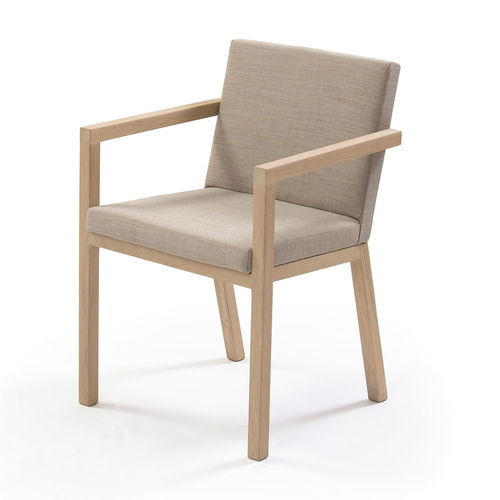 Современный cтул для столовых - LEAN - Odesi. Dutch Design Online - для интерьера / из ткани / из шерсти