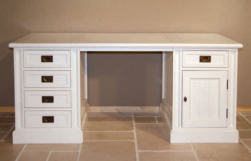 Классический рабочий стол - CAMBRIDGE - HAZENKAMP FURNITURES BV - из дерева / панельные опоры