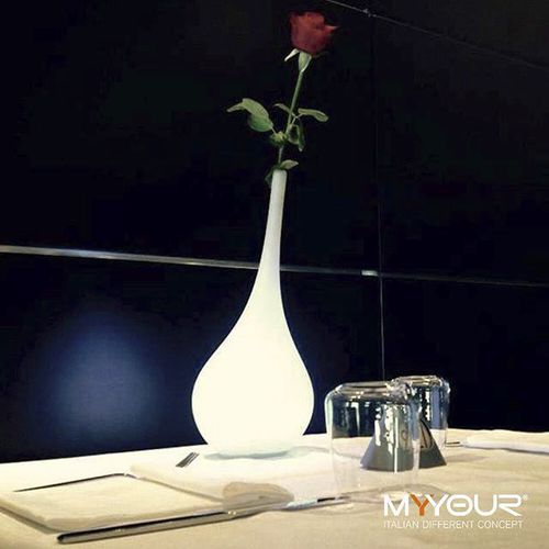 Современная ваза - AMPOULE - Myyour - из полиэтилена / с подсветкой / для профессионального использования