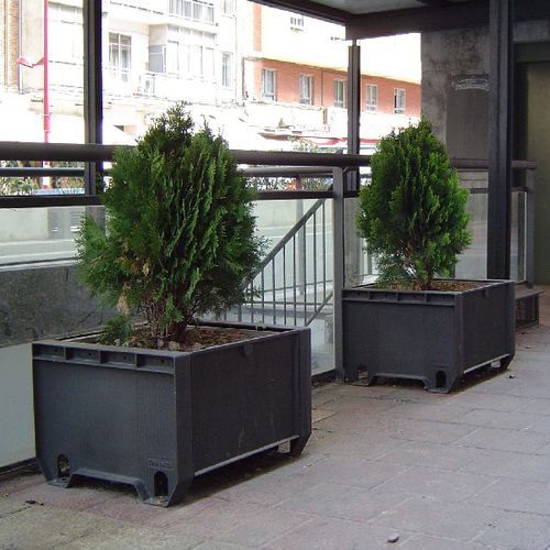 Кадка для садовых растений из нержавеющей стали - SIMPLE - Urbes 21 - из чугуна / из стекловолокна / квадратная