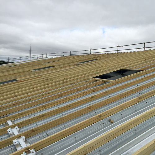 Подложка под кровлю - TACTRAY 90 - BRITMET TILEFORM LTD