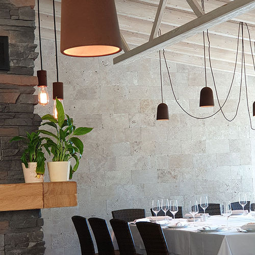 Покрытие для стен для внутреннего пространства - TRAVERTINO CERAMAT ANTIC - CERAMAT LEVANTE S.L (PIERRES DU MONDE)  - для ресторана / декоративное