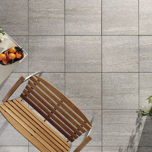 Уличная плитка из спеченного камня - L'ALTRA PIETRA - COLOSSEO LUSERNA BAGNOLO - GRANULATI ZANDOBBIO SPA - из керамогранита / для наружного применения / текстурированная