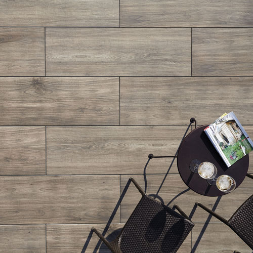 Плитка из керамогранита - OUTDOOR WOOD - HARENA HOLZ MARRONE - GRANULATI ZANDOBBIO SPA - для наружного применения / напольная / прямоугольная