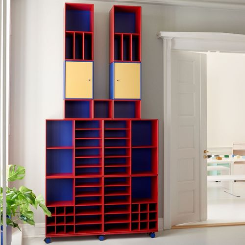Настенный стеллаж - 1461 - Montana Furniture - модульный / современный / из лакированной МДФ