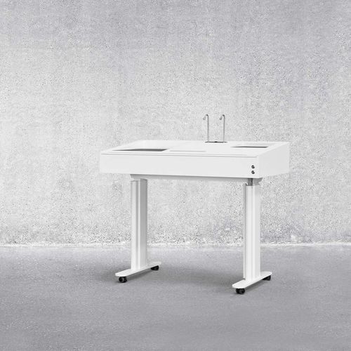 Пюпитр для конференций - HILOW  - Montana Furniture - с подсветкой / на роликах