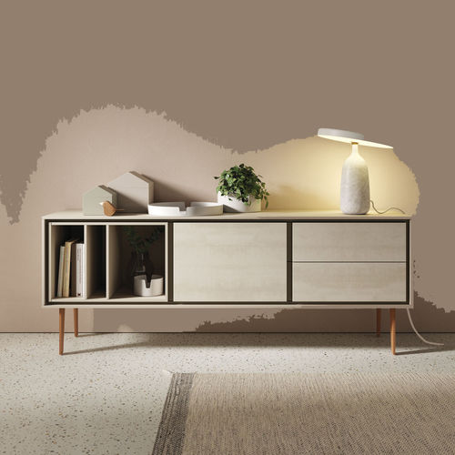 Буфет на высоких ножках - BOOK 14 - VIVE - MUEBLES VERGE S.L. - современный / из лакированной древесины / из керамики