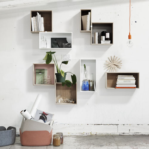 Модульный стеллаж - MINI STACKED - Muuto - современный / из МДФ / из ясеня