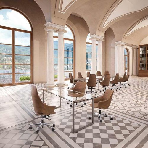 Современное директорское кресло - WINDSOR - Moschella Sedute Srl - из кожи / из полиуретана / из стали