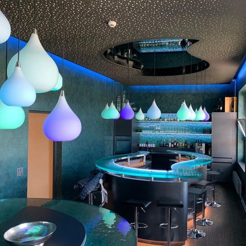 Барная стойка для бара - AQUA ICE / AQUA GRANULA - ThinkGlass - для кухни / из стекла / полукруглая