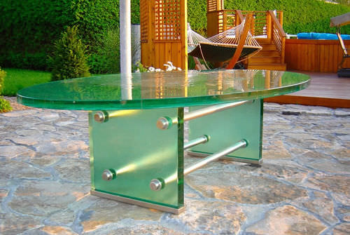 Современный стол - OUTDOOR OASIS - ThinkGlass - из стекла / круглый