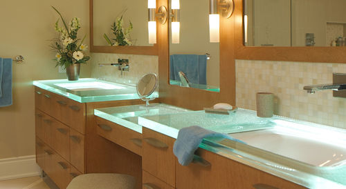 Столешница для раковины из стекла - BATHED IN LIGHT - ThinkGlass