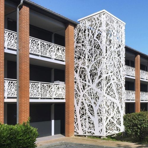 Балкон с панелями - ARBRES - FRANCE RESILLE - из термолакированного алюминия