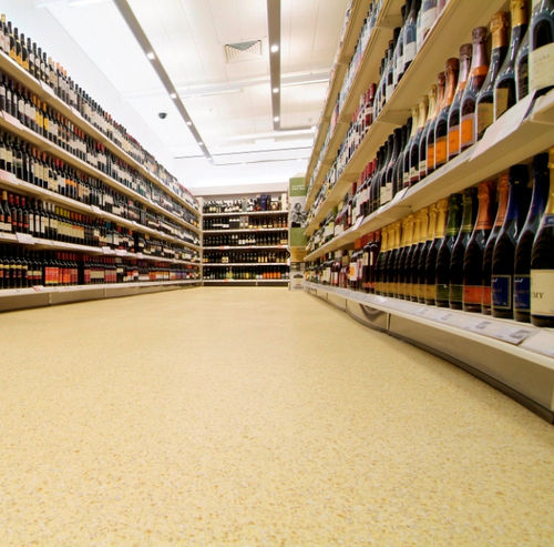 Напольное покрытие из полимера - FLOWFAST TERROSSO - Tremco CPG Iberia & Italy - Flooring - для интерьера / для ступени / для сектора услуг