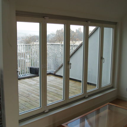 Дверь для интерьера - Skaala Windows And Doors - из дерева / складная / застекленная