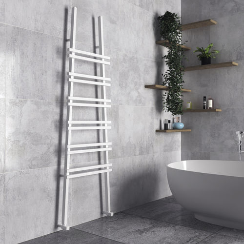 Электрический полотенцесушитель - JACOBS W - Carisa Designer Radiators - на горячей воде / 501 w...750 w / современный