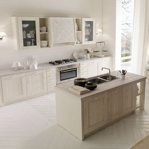 Современная кухня - Iris - Aurora cucine - из каштана / островного типа / с ручками