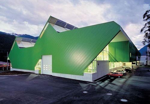 Панельная облицовка фасада - JENBACH WERKE - Stahlbau Pichler - из листового металла / из металла / с профлистом