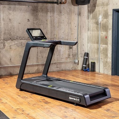 Программируемая беговая дорожка - T674L-16″ - SportsArt Fitness