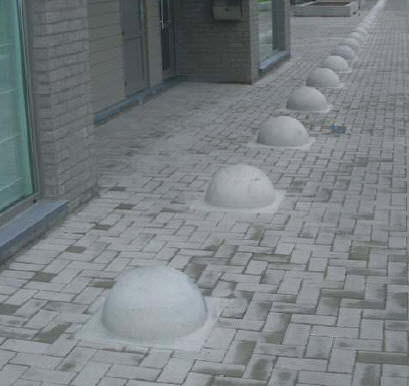 Противопарковочный боллард - SEMI - URBASTYLE - из камня
