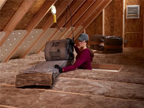 Термоакустическая изоляция - COMFORTTHERM® - Johns Manville - из стекловолокна / в рулонах / огнестойкая