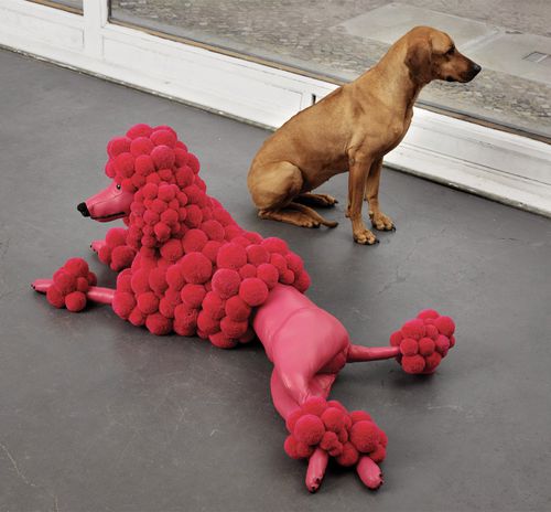 Скульптура из шерсти мериноса - Poodle pink - MYK Berlin - ручной работы / напольная / цвет по индивидуальному заказу