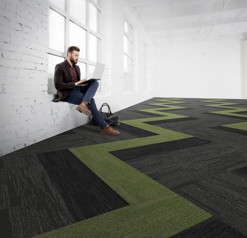 Ковровое покрытие из плит - MESA - Carpets Inter - тафтинговое / с вытяжным ворсом / нейлоновое
