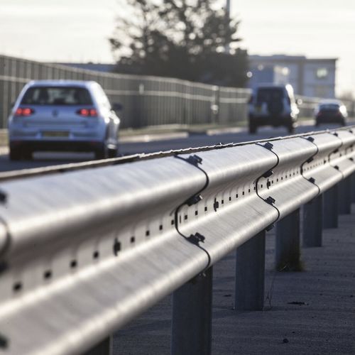Разделительный барьер из стали - HIGHWAY - TATA STEEL - дорожный