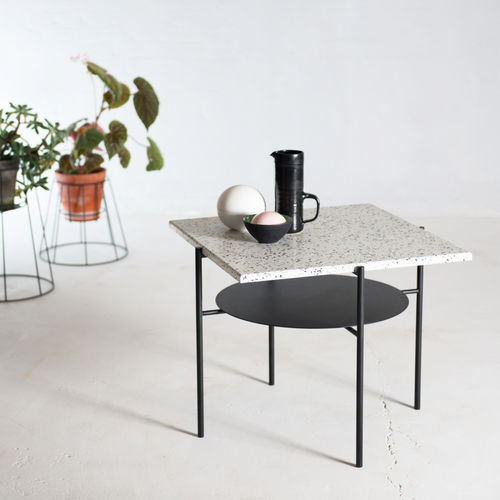 Современный журнальный столик - CONFETTI  - OK DESIGN - из терраццо / с основанием из термолакированной стали / квадратный