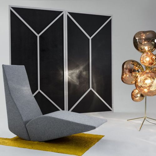 Современное низкое кресло - BIRD : BIRDCH01HA0130 - Tom Dixon - из ткани / обитое / для профессионального использования