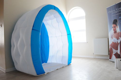 Надувная конструкция для организации мероприятий - THE SUN GODDESS SPRAY TAN POD - Studio Souffle