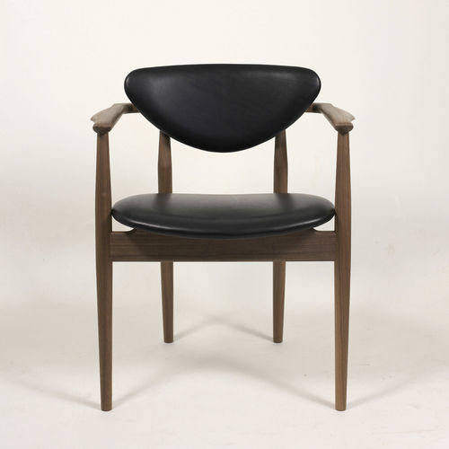 Cтул скандинавский дизайн - 109 - House of Finn Juhl – Onecollection - для интерьера / из орехового дерева / обитый