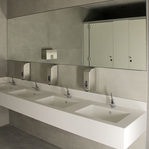 Столешница для раковины из Corian® - Cel Components S.r.l. - по индивидуальному заказу / для профессионального использования