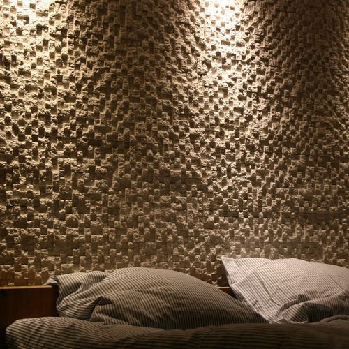 Облицовочная пластина из бетона - GEOMETRIC : DELOS BEIGE - Mathios SA - внутренняя / для наружного использования / 3D