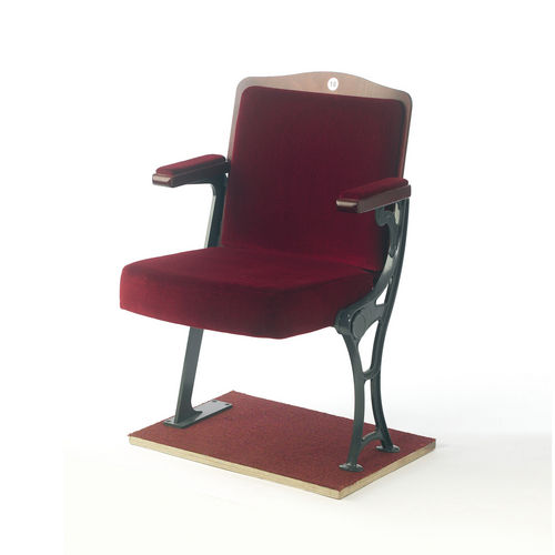 Стилизованное кресло для аудитории - CHAVENAGE - Race Furniture - из ткани / из дерева / синее