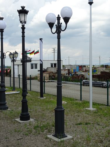 Городской фонарный столб - BL106-2 - KRONEMAG MILLENIUM srl - классический / из чугуна / другие источники