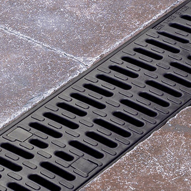 Лоток канализации с решеткой - HexDrain Pro - ACO Building Drainage - из композита / из полипропилена / для общественных мест