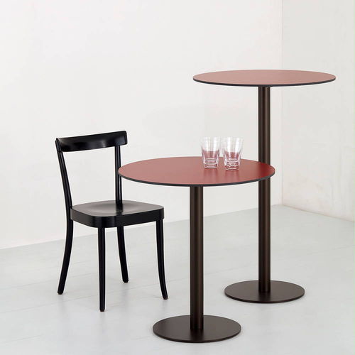 Современный стол для бистро - MEHRZWECK - Atelier Alinea - из ламината / из березы / из линолеума