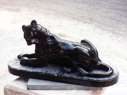 Скульптура из мрамора - PUMA - Leonardo Caminetti GmbH